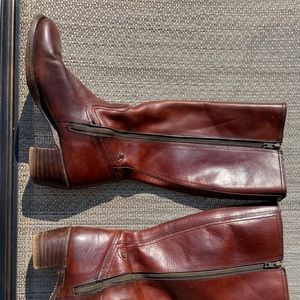 Men’s Black Label Frye Boots in Burgundy Campus Harness Heeled Boots